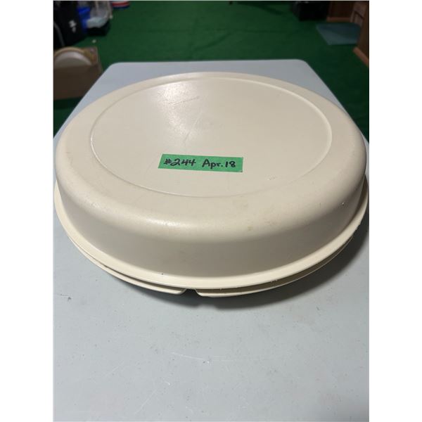 Tupperware covered divided dish/server (base/lid can hold ice for serving)