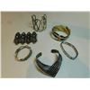 Image 1 : VINTAGE BRACELET LOT