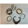 Image 3 : VINTAGE BRACELET LOT