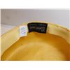 Image 5 : VINTAGE YELLOW LADIES HAT BOUTIQUE, NEW YORK, AND MONTREAL