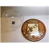 Image 3 : LUCITE BUTTERFLY TRAY WITH GRAINS AND COVER CHEESE DISH