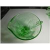 Image 4 : ROYAL LACE URANIUM GLASS CREAMER NO CHIPS