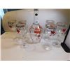 Image 2 : BOHEMIAN PAINTED GLASS CARAFE WITH LID AND SIX MATCHING GLASSES