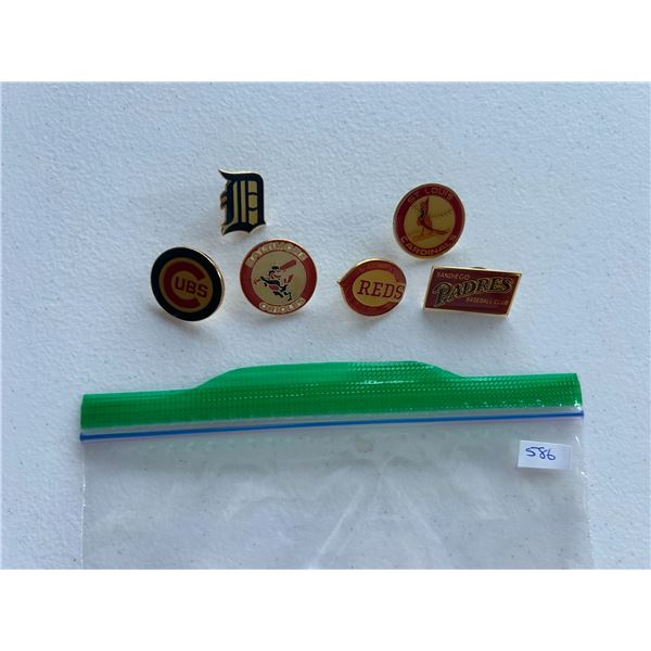 MLB Pins
