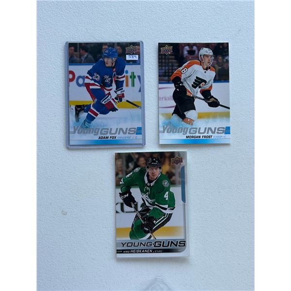 Oversized Young Guns Hockey Cards (3)