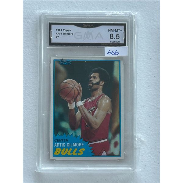 Artis Gilmore - Basketball Card - Graded Near Mint / Mint +