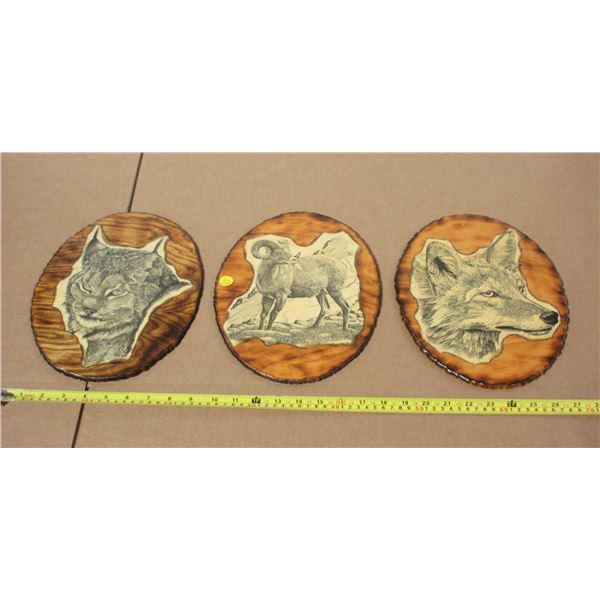 Set of 3 HAND Made Animal Wall Hangines.