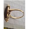 Image 3 : Ladies 10k gold ring with stone- size 9- 3g- not magnetic- unverified