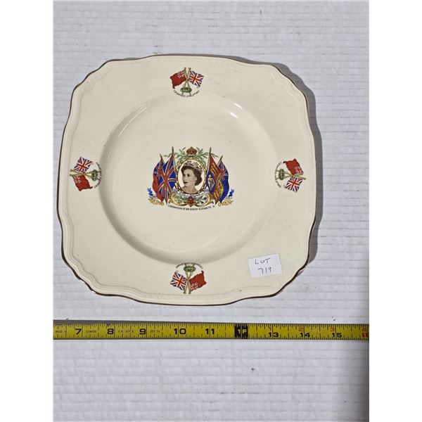 Queen elizabeth coronation plate-1952