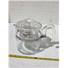 Image 1 : 6 cup pyrex coffee pot- chip inside lid- has a glass stem