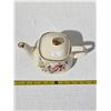 Image 2 : Sadler teapot - england