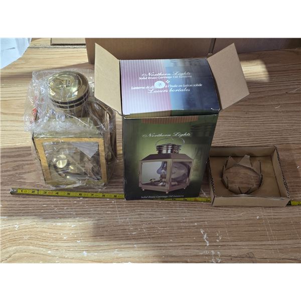 New northern lights brass oil lantern