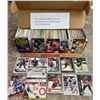 Image 1 : Assorted lot of 1990s hockey cards. 750ish cards from many different brands. Tried to avoid duplicat