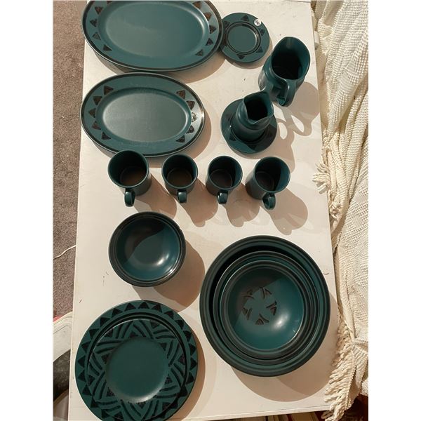 Green stoneware Pfaltzgraff