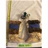 Image 4 : Vintage childs mukluks beaded- good condition