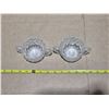 Image 2 : 2 glass sugar bowls