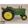 Image 3 : 933. Ertl John Deere tractor - mint condition, 9 1/2 inches long, from the 80s or 90s. (Diecast Meta