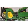 Image 2 : 934. Ertl John Deere tractor with bucket - mint condition, from the 80s or 90s, 14 inches. (Diecast 