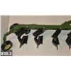 Image 3 : 939. John Deere 6-bottom plow - mint condition, from the 80s or 90s, 20 1/2 inches. (Diecast Metal)