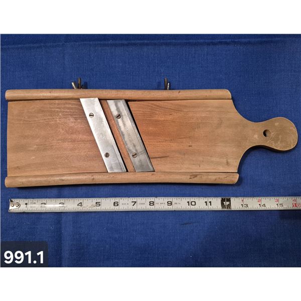 991. Small wooden cabbage cutter, great shape