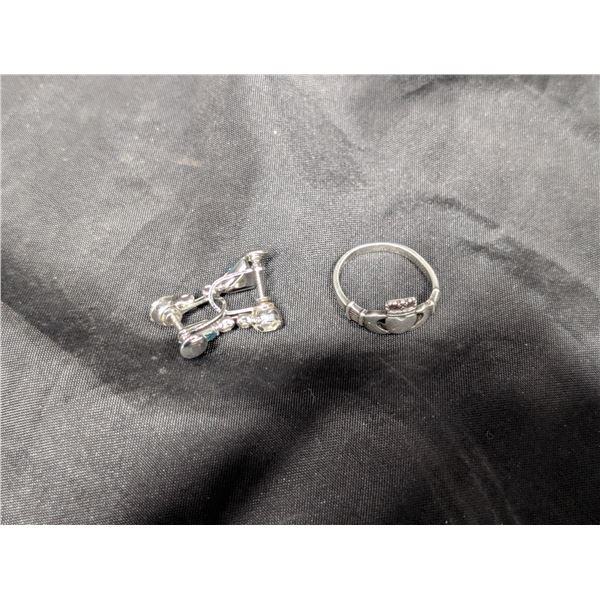 Hand Heart Design 9.25 Silver Ring and Earrings (no Marking on Earrings)