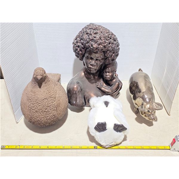 Décor items and owl plush