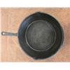 Image 1 : 1105 - Vintage heavy 8" cast iron frying pan. No marking.