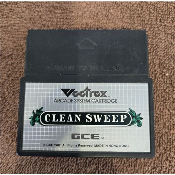 1107 - Clean Sweep arcade system for the GCE Vectrex, released in 1982.