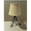 Image 1 : Lamp, bedside, Working