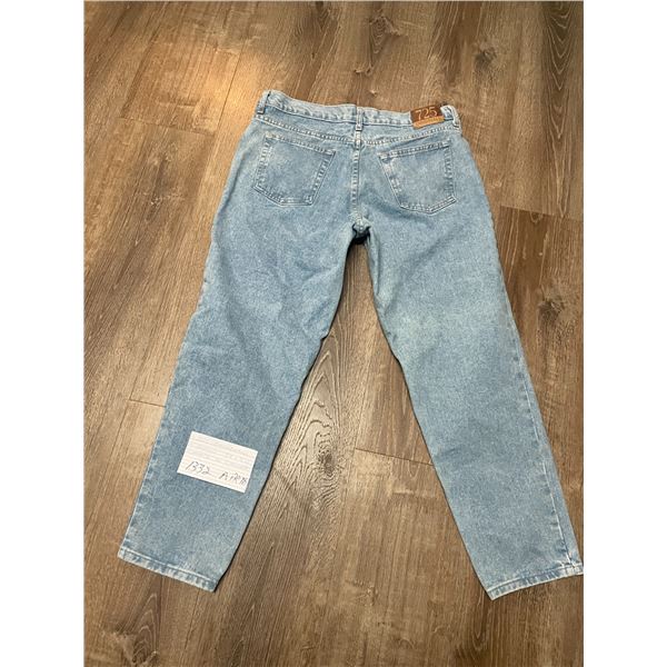 725 Originals -Men's - 38 x 30 - Made in Canada