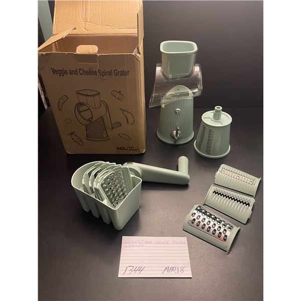 Veggie & Cheese spiral grater
