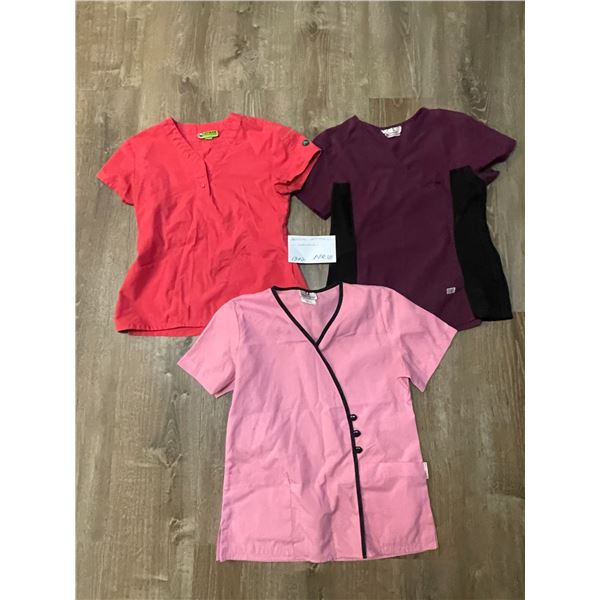 Medical apparel - 3 tops - small