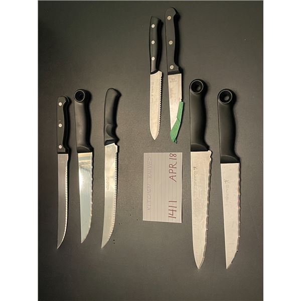 7 - Assorted kitchen knives