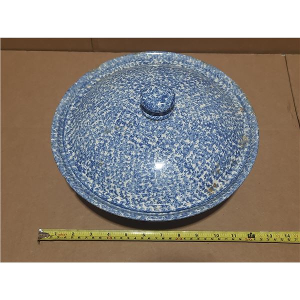 Vintage Blue Spatter Ware Bowl With Lid. (Bowl Have Chip)