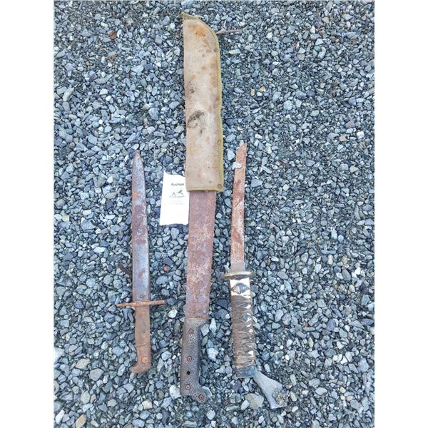 Bayonet & Knives O Cat B