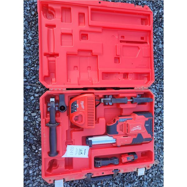 Milwaukee HammerVac SC2 Cat B