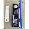 Image 2 : NEW SCHRADER MICHELIN TIRE PRESSURE GAUGE 10-170PSI W/ TIRE DEPTH
