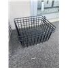 Image 2 : STACK OF WIRE BASKETS