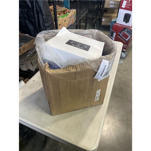 BOX OF JONES T1340B POLYPROPYLENE 40DR SNAP CAP BOTTLES AND JUVALE POP TOP BOTTLES