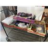 Image 1 : 4 TRAYS OF ASSORTED MISC HOUSEHOLD AND ELECTRONICS