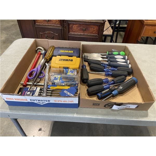2 TRAYS OF BIT SETS, HAND TOOLS AND SCRWEWDRIVER SET