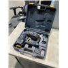 Image 1 : MASTERCRAFT AIR POWERED COIL ROOFING NAILER IN CASE