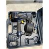Image 2 : MASTERCRAFT AIR POWERED COIL ROOFING NAILER IN CASE