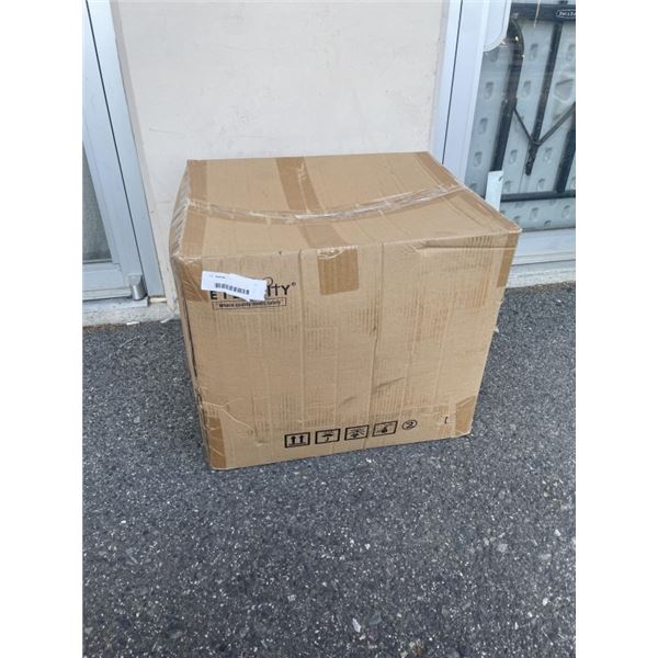 CASE OF NEW BLACK  DISPOASBLE PROTECTIVE MASKS