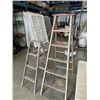 Image 1 : 2 WOOD A-FRAME LADDERS