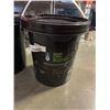 Image 2 : 2 NEW INTEGRA DRY BUCKETS, DEHUMIDIFYING DESICANTS