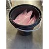 Image 4 : 2 NEW INTEGRA DRY BUCKETS, DEHUMIDIFYING DESICANTS