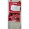 Image 1 : PULLEY PULLER AND INSTALLER SET