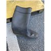 Image 3 : SIZE 11 STEEL TOED WORK BOOTS