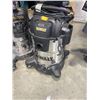 Image 4 : 3 DEWALT 10 GALLON STAINLESS SHOP VAC FOR PARTS OR REPAIR